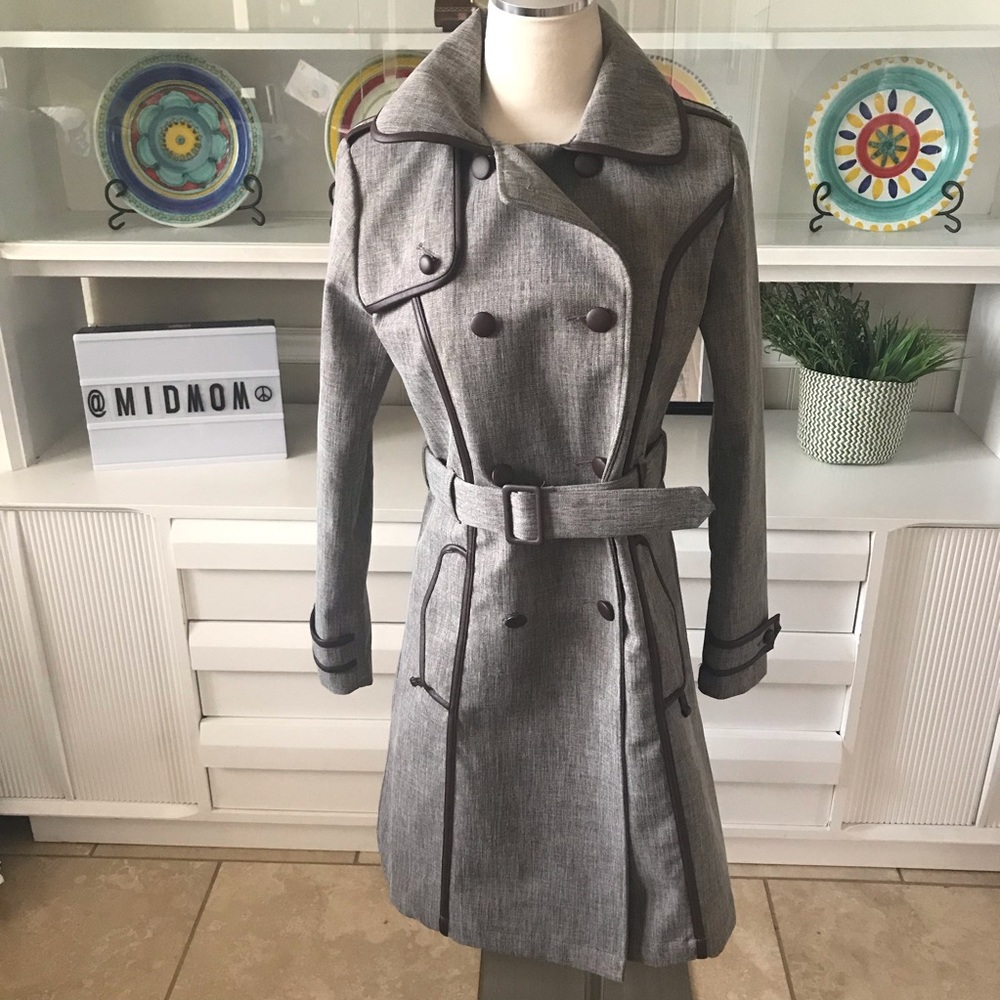 GoLite women’s small Urban trench - Picture 2 of 8
